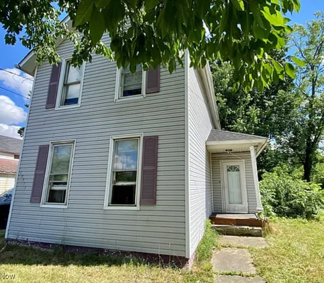 property at 10314 Harvard Ave