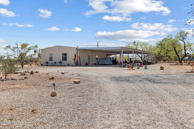 property at 9031 S Lonesome Ln