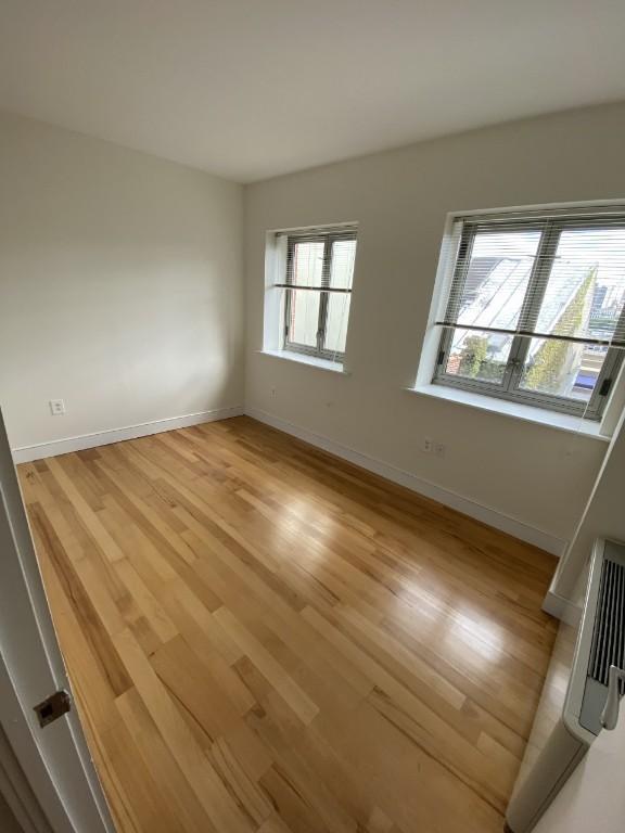 246 Front St in New York, NY - Building Photo - Building Photo