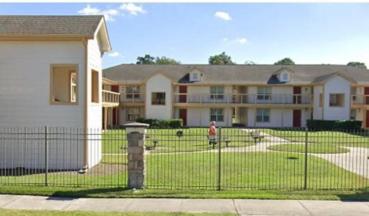 8210 Bauman Rd in Houston, TX - Foto de edificio