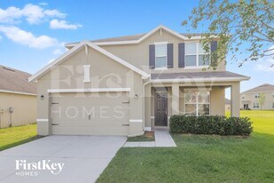 35702 Jenny Lynne Cir in Zephyrhills, FL - Building Photo