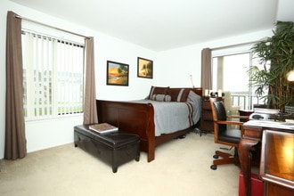 Harbor Cove in Whitmore Lake, MI - Building Photo - Interior Photo