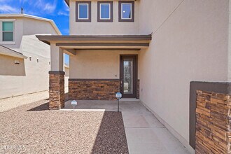 12245 Desert Pine Ave in El Paso, TX - Building Photo - Building Photo