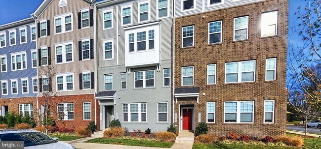 10570 Sally Ride Ln in Lanham, MD - Building Photo - Building Photo