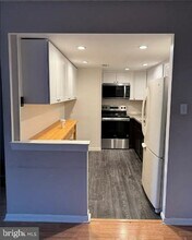 306 Summit House in West Chester, PA - Building Photo - Building Photo