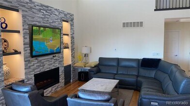 6344 S Nelson Way in Littleton, CO - Foto de edificio - Building Photo