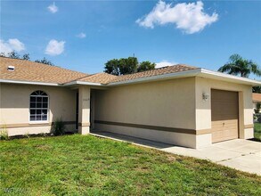 3409 SW Santa Barbara Pl in Cape Coral, FL - Building Photo - Building Photo