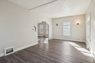 2515 N 63rd St in Omaha, NE - Building Photo - Building Photo