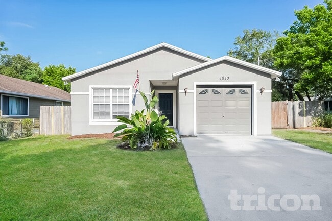 property at 1910 Lillian Ave