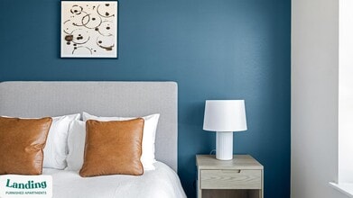 825 Usener St, Unit 649 in Houston, TX - Building Photo - Building Photo