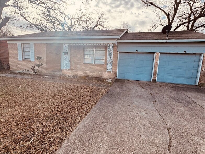 6820 Dart Ave in Dallas, TX - Foto de edificio