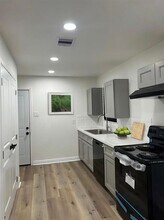 4914 Lee St in Houston, TX - Building Photo - Building Photo