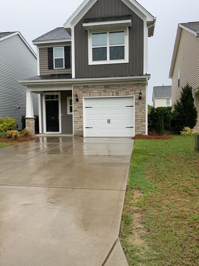 125 Weeping Oak Ln in West Columbia, SC - Building Photo - Building Photo