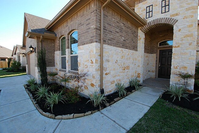 5623 S Denham Ridge Ln in Spring, TX - Building Photo - Building Photo