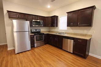 339 N College St in Auburn, AL - Building Photo - Building Photo