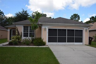 2393 Paulette Dr in Haines City, FL - Building Photo
