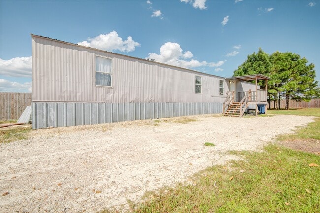 614 Rd 5707 in Cleveland, TX - Building Photo - Building Photo