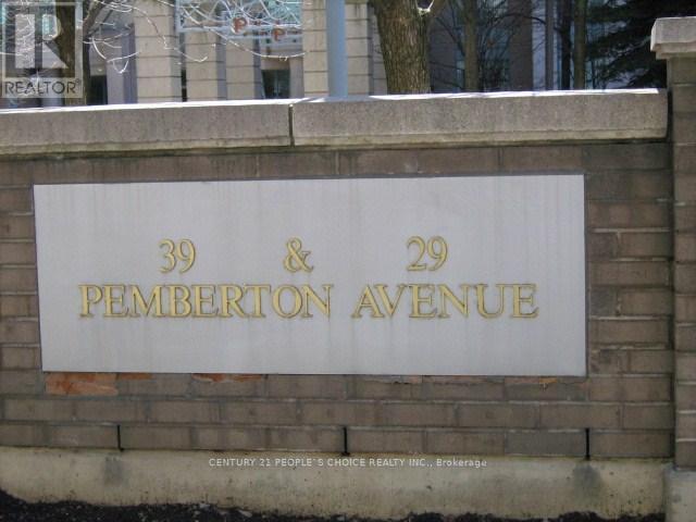 39 Pemberton Ave in Toronto, ON - Building Photo - Building Photo