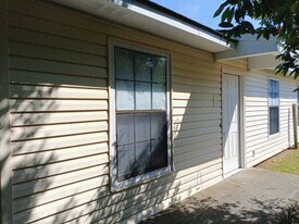 1730 Hicks St in Augusta, GA - Building Photo