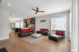 707 Vidalia Ln in Atlanta, GA - Building Photo - Building Photo