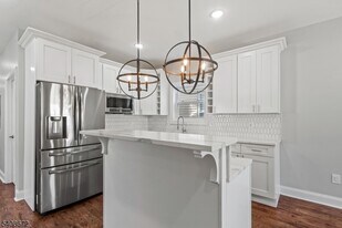 53 Marcy Ave in East Orange, NJ - Building Photo