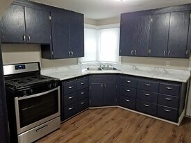 936 Redfield St in La crosse, WI - Building Photo