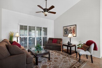 21612 N 148th Dr in Sun City West, AZ - Building Photo - Building Photo