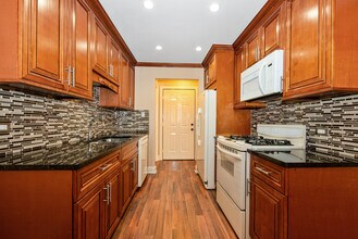 10625 Parkside Ave in Chicago Ridge, IL - Building Photo - Building Photo