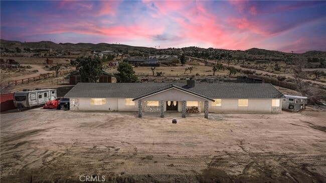 25733 Roundup Way, Unit 1249 in Apple Valley, CA - Foto de edificio - Building Photo