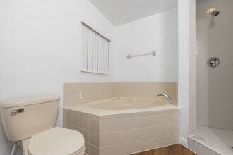25 Inconnu Dr in Poinciana, FL - Building Photo - Building Photo