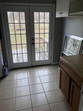 255 Dwight Ct in Haysville, KS - Building Photo - Building Photo