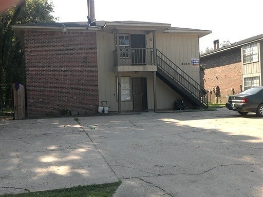 property at 8349 Governor Dr