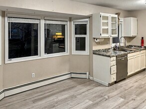 23030 Sherman St in Anchorage, AK - Building Photo - Building Photo
