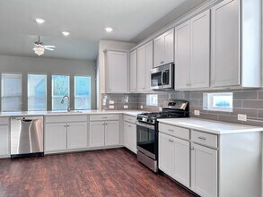 11502 Hanson's Frst in Schertz, TX - Building Photo - Building Photo