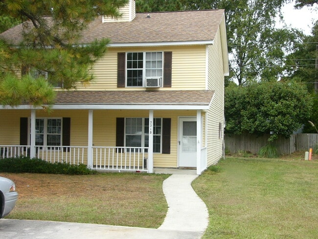 property at 221 Plantation Rd