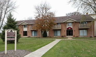 Woodmere Townhomes in Cedarburg, WI - Foto de edificio - Building Photo