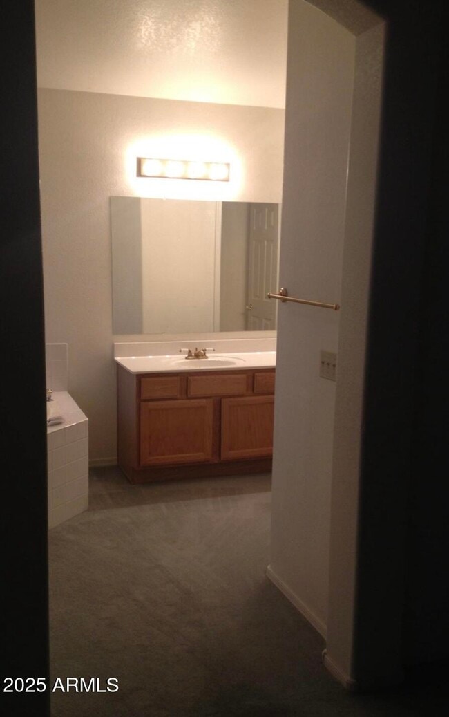 3207 E Marconi Ave in Phoenix, AZ - Building Photo - Building Photo