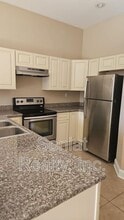 5755 Pasteur Blvd in New Orleans, LA - Building Photo - Building Photo
