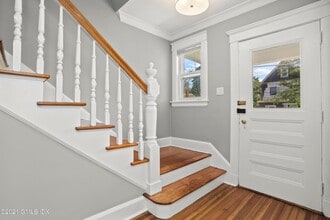 259 Bruce Park Ave, Unit 105-7 in Greenwich, CT - Building Photo - Building Photo