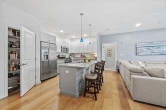 1 Mariner's Wy in Plymouth, MA - Building Photo - Building Photo