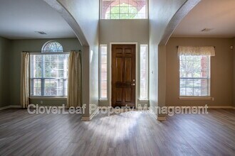 208 Doral Ct in Cibolo, TX - Building Photo - Building Photo