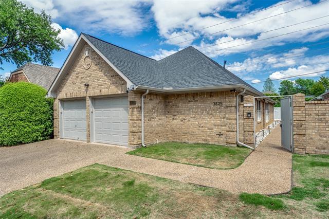 property at 3825 Canot Ln