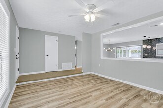 13 Oxford Ct in Savannah, GA - Building Photo - Building Photo