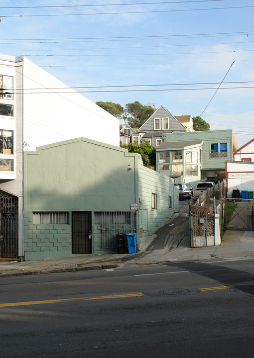 3589-3593 Mission St in San Francisco, CA - Foto de edificio