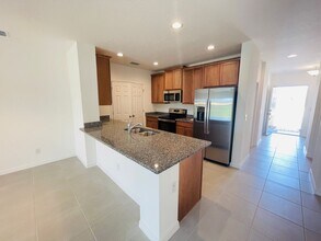 927 Scrub Oak Hammock Rd in Davenport, FL - Building Photo - Building Photo