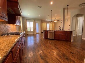2425 Lynbridge Dr in Plano, TX - Building Photo - Building Photo