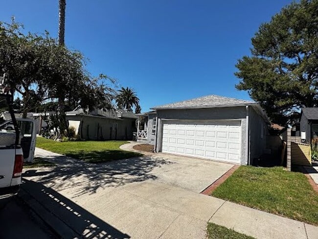 11471 Culver Park Dr in Culver City, CA - Foto de edificio - Building Photo