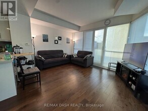 1 The Esplanade in Toronto, ON - Building Photo - Building Photo