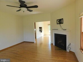 13886 Berlin Turnpike in Lovettsville, VA - Building Photo - Building Photo