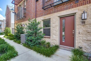 4323 Dickason Ave in Dallas, TX - Building Photo